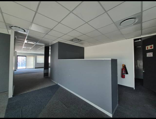 3,437M² OFFICE FOR SALE IN WAVERLEY